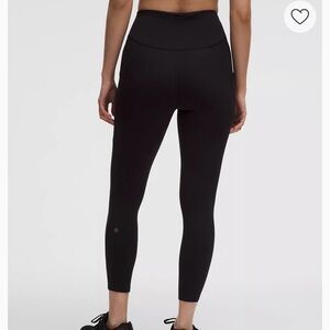 Lululemon Fast & Free HR 28”